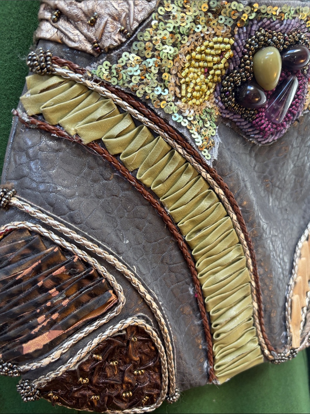 Mary Frances Gray Multicolor Beaded Floral Appliqué Shoulder Bag - Picture 4 of 16